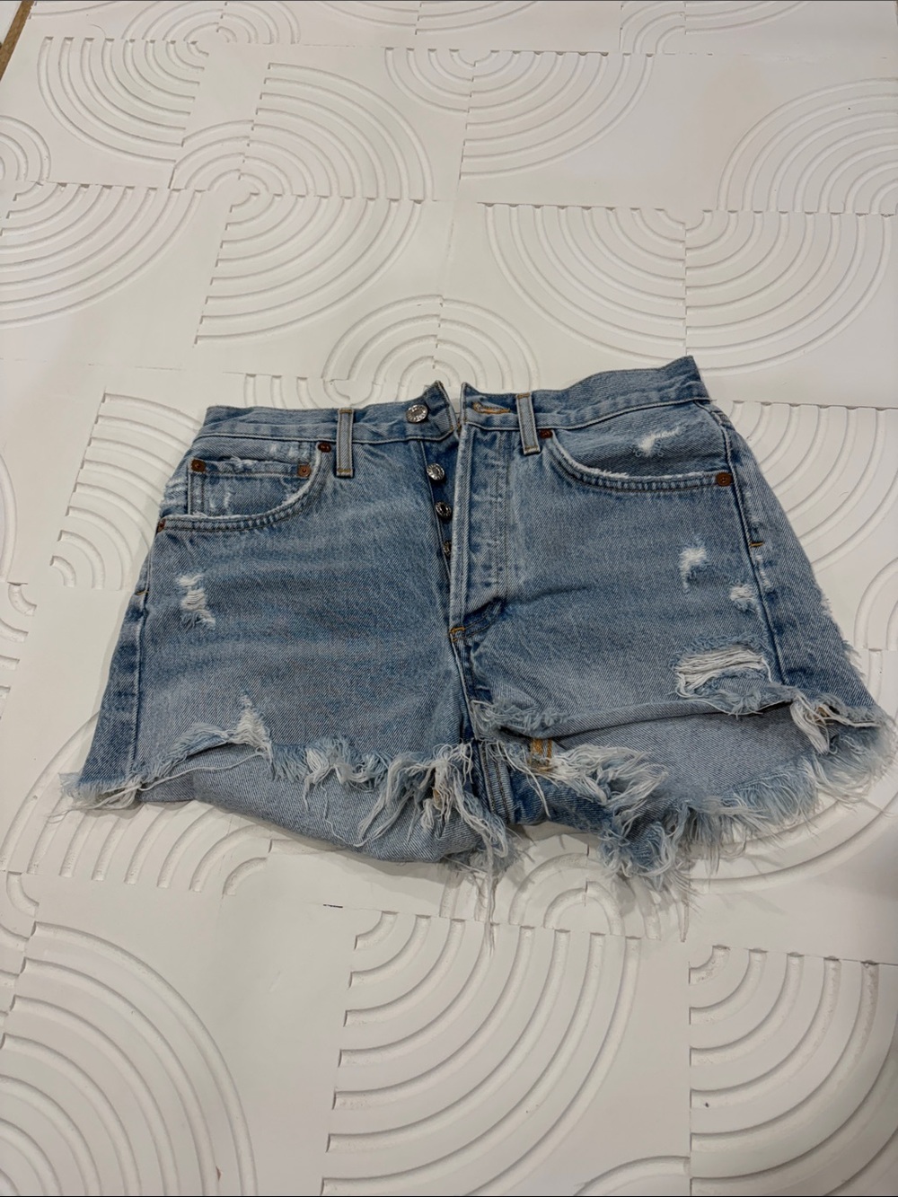 AGOLDE Parker Vintage Cut Off Short Distressed Denim Jean Shorts in Blue